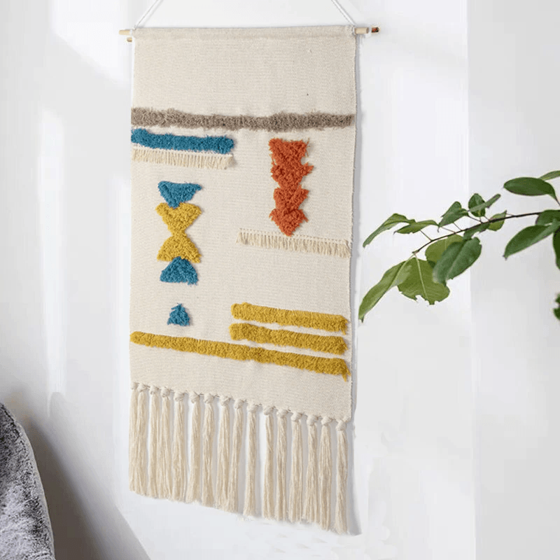 Geometric Tufted Wall Carpet