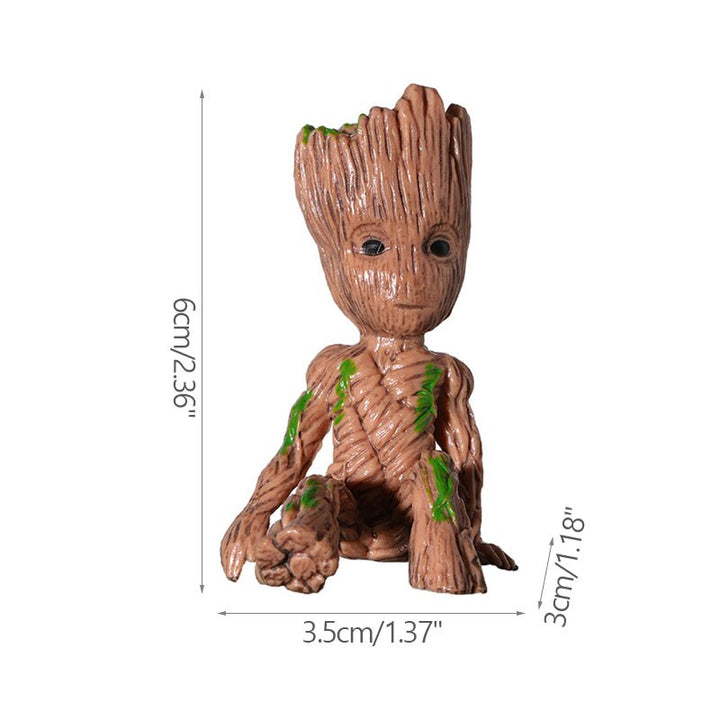 Cartoon Large Miniature Figure: Playful Office Decoration