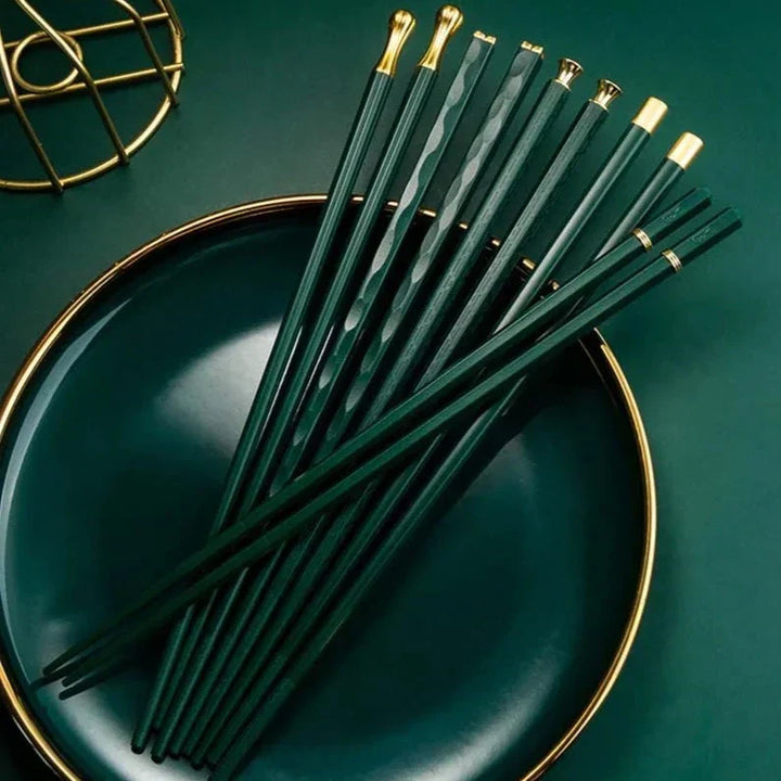 DineLux – Luxurious Chopstick Set with Refined Designs (5 Pairs)