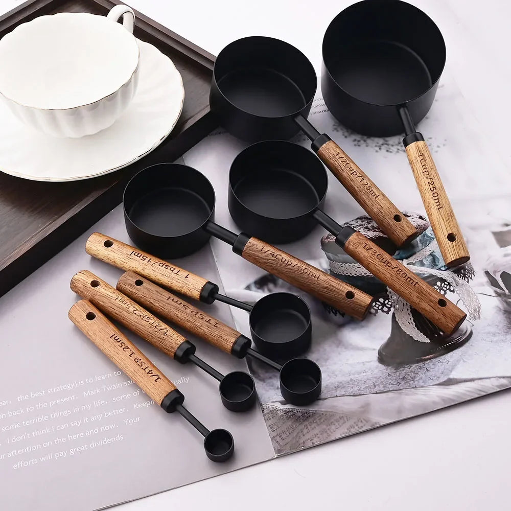 Lyra Measuring Cups &amp; Spoon Set