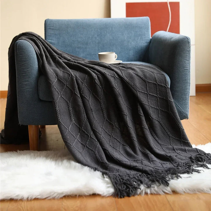 Nordic Style Dick Knitted Blanket