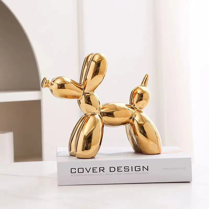 – Small dog sculpture made of balloons