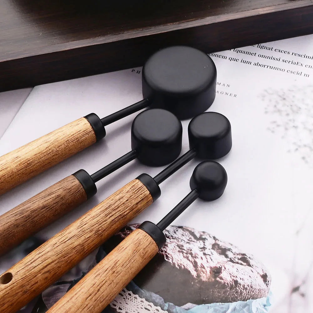 Lyra Measuring Cups &amp; Spoon Set