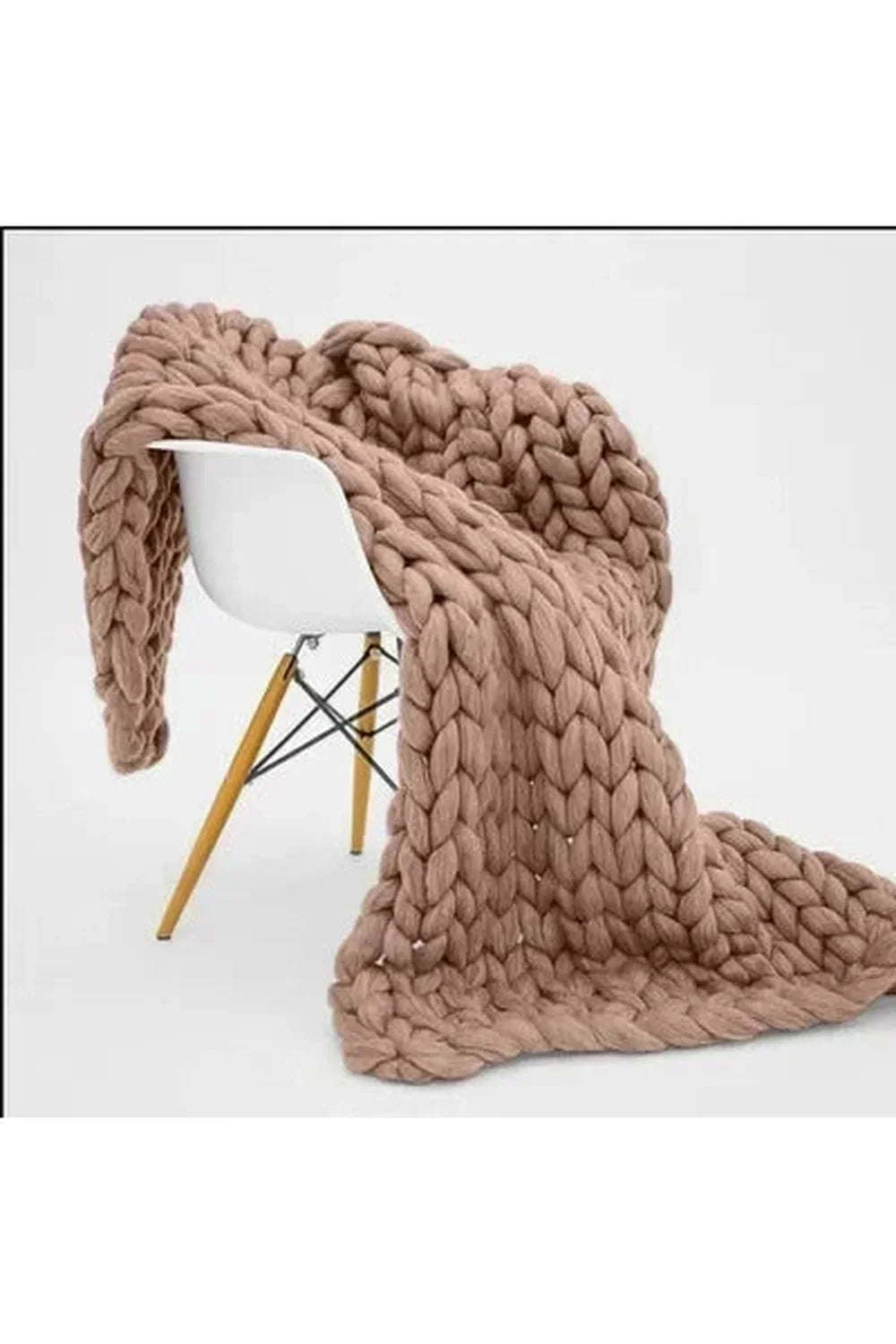 Cozy Knit Chunky Blanket