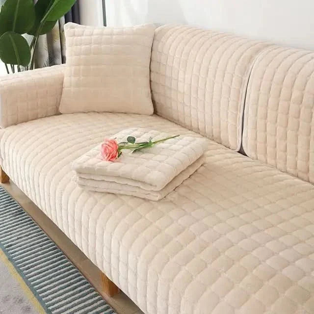 VelvetCozy - Plush velvet anti-slip sofa cover for added elegance and comfort