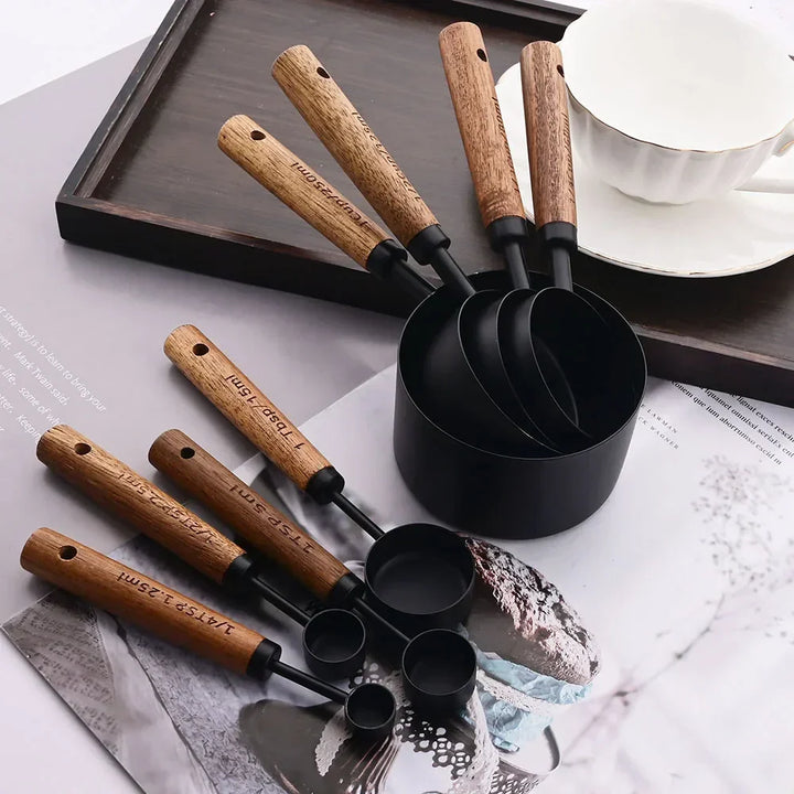 Lyra Measuring Cups &amp; Spoon Set