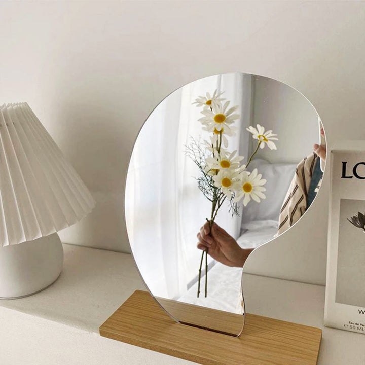 Wavy &amp; Curvy Mirror |