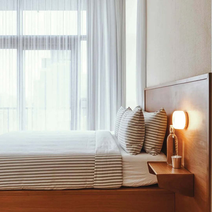 DimpleGlow – Stylish wall lamp for contemporary interior