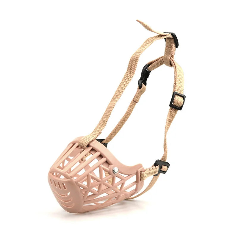 Breathable dog muzzle with comfortable fit