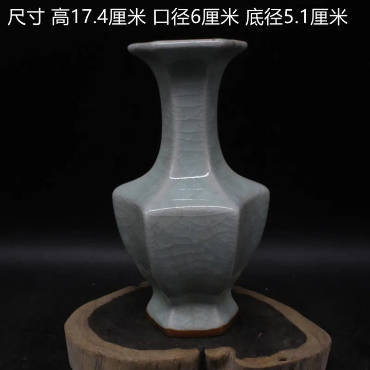Antique Royal Chinese Porcelain Vase