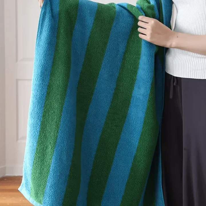Retro Stripes Towel (Chunky)