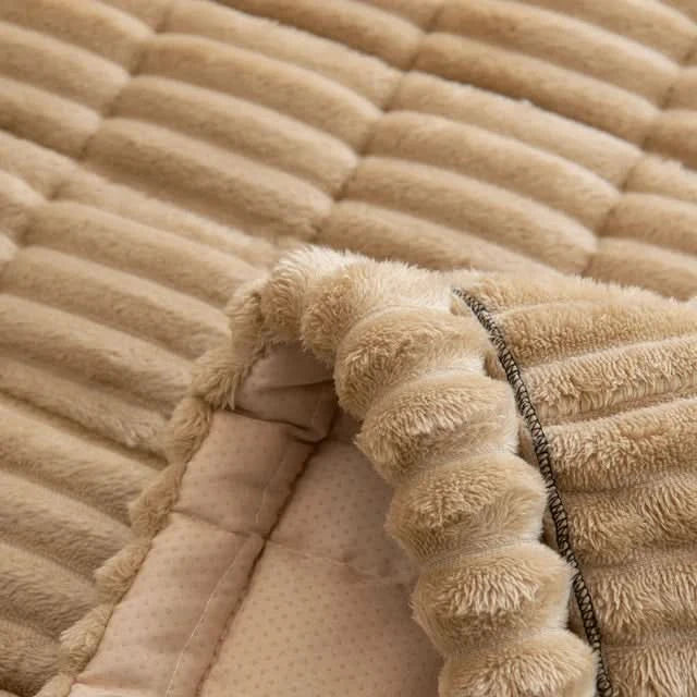 WarmHaven - Premium-Jacquard-Sofa cover for all-year comfort