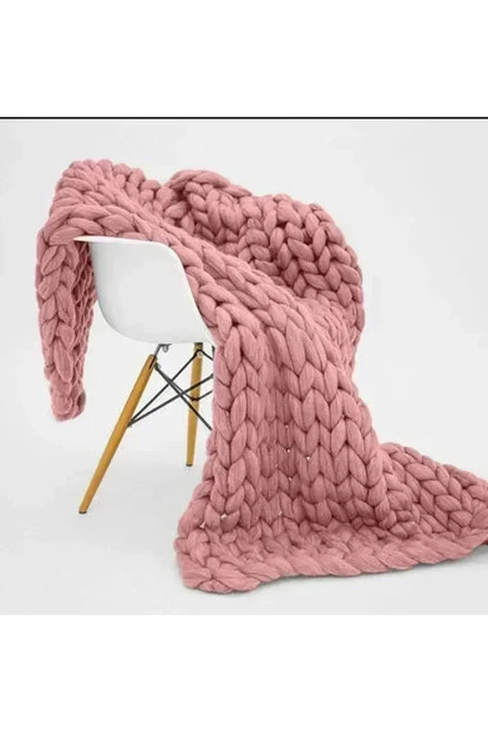 Cozy Knit Chunky Blanket