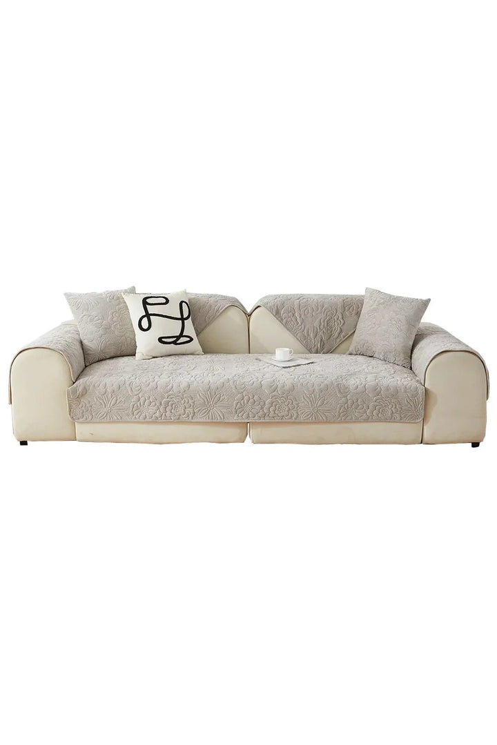 Plush sofa cover |