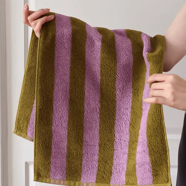 Retro Stripes Towel (Chunky)