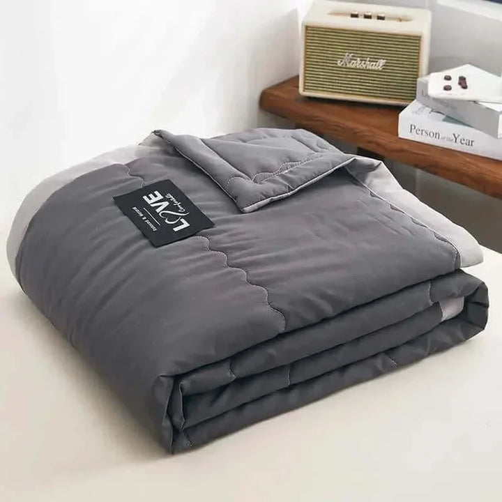 Modern Quilt Duvet - Luxurious Comfort for Every Home