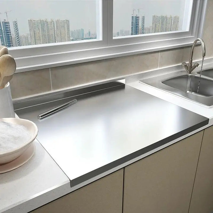 SteelEdge – Hygienic stainless steel cutting board with non-slip and sleek edge design