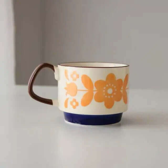 Outstanding Retro Coffee Mugs made of Ceramic – available in 8 different patterns