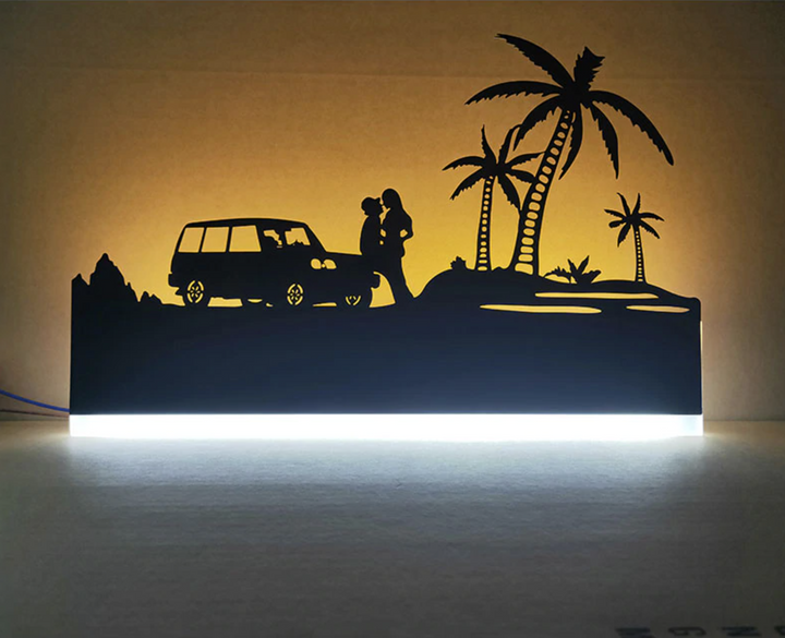 Wall lamp with versatile design