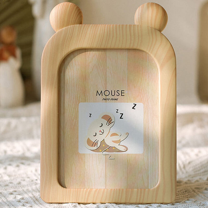 Tier shape picture frame