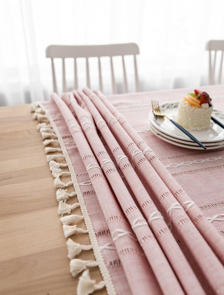 Batillo Linen Tablecloth | Tablecloth, Indoor &amp; Outdoor