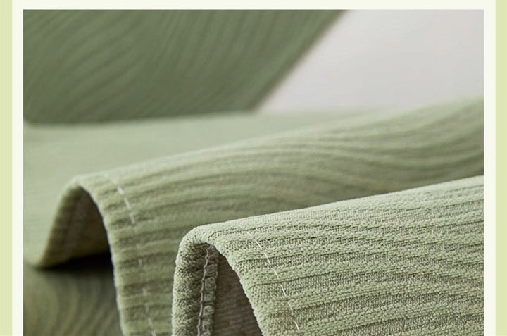 Enne - Graceful fit, ultra-stylish sofa cover