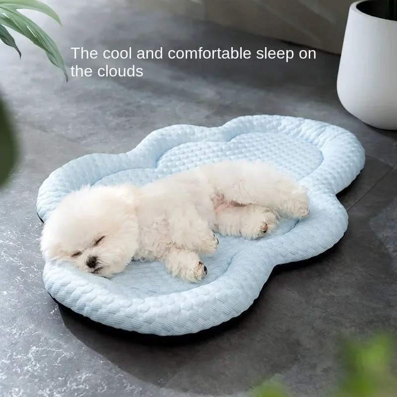 WolkenRuhe Cooling Mat – Stylish, soft and temperature regulating