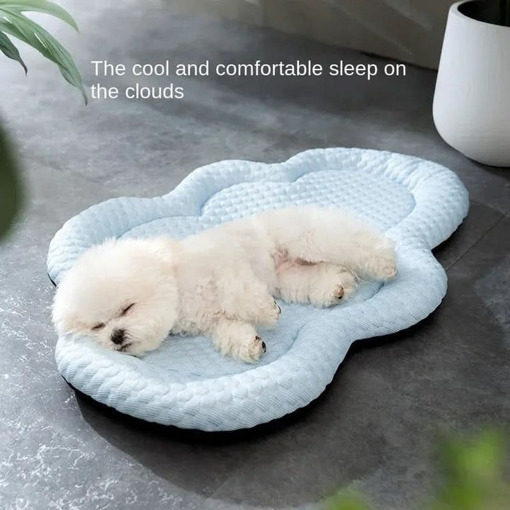 WolkenRuhe Cooling Mat – Stylish, soft and temperature regulating