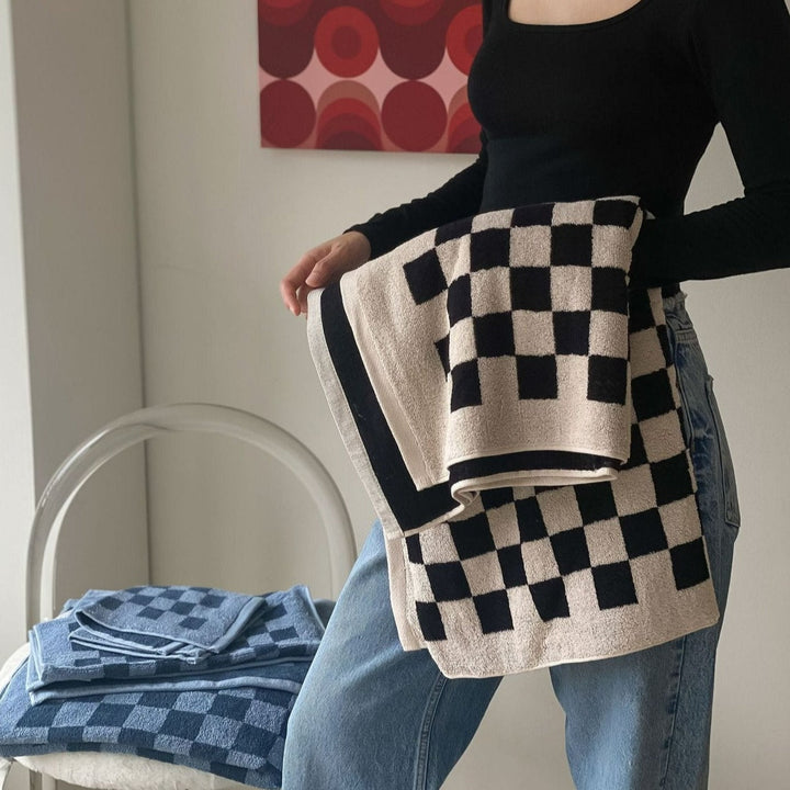 Checkerboard Plus Towel Collection