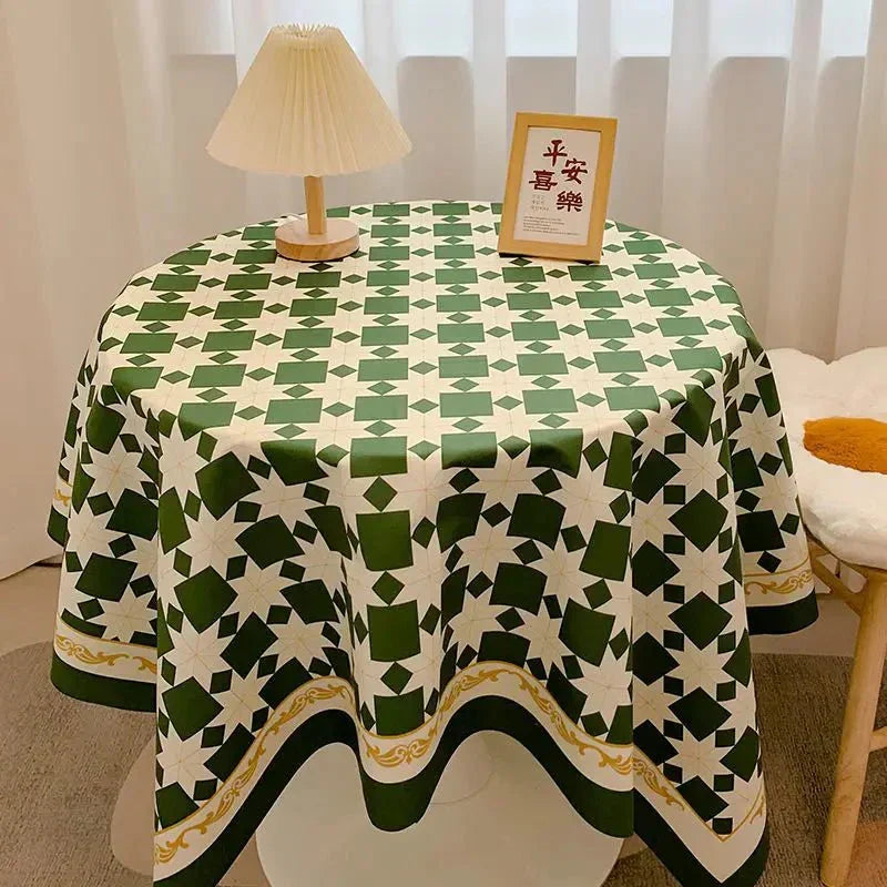 Checked Design Round Cotton Tablecloth