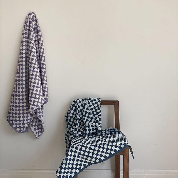 Classic Checkerboard Towel Collection
