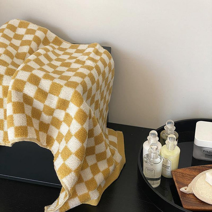 Classic Checkerboard Towel Collection