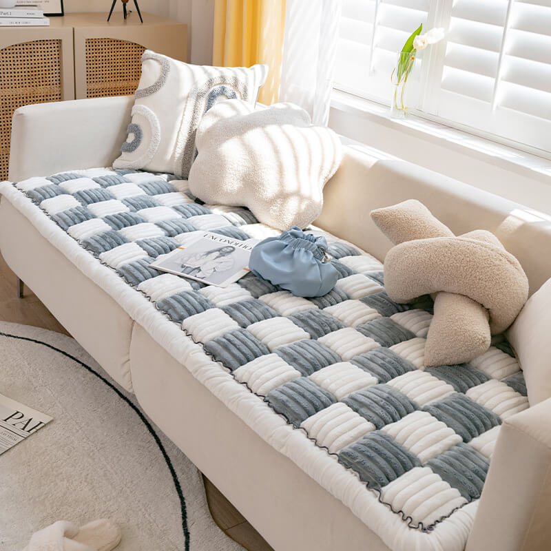 Comfortable Sofa Cover - GardenGuard