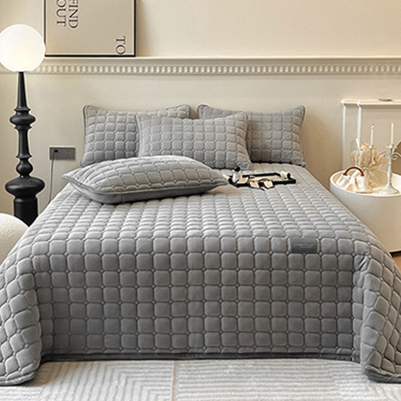 Modern Soft Throw Blanket with Square Texture – Stylish Fluffy Bed &amp; Sofa Cover