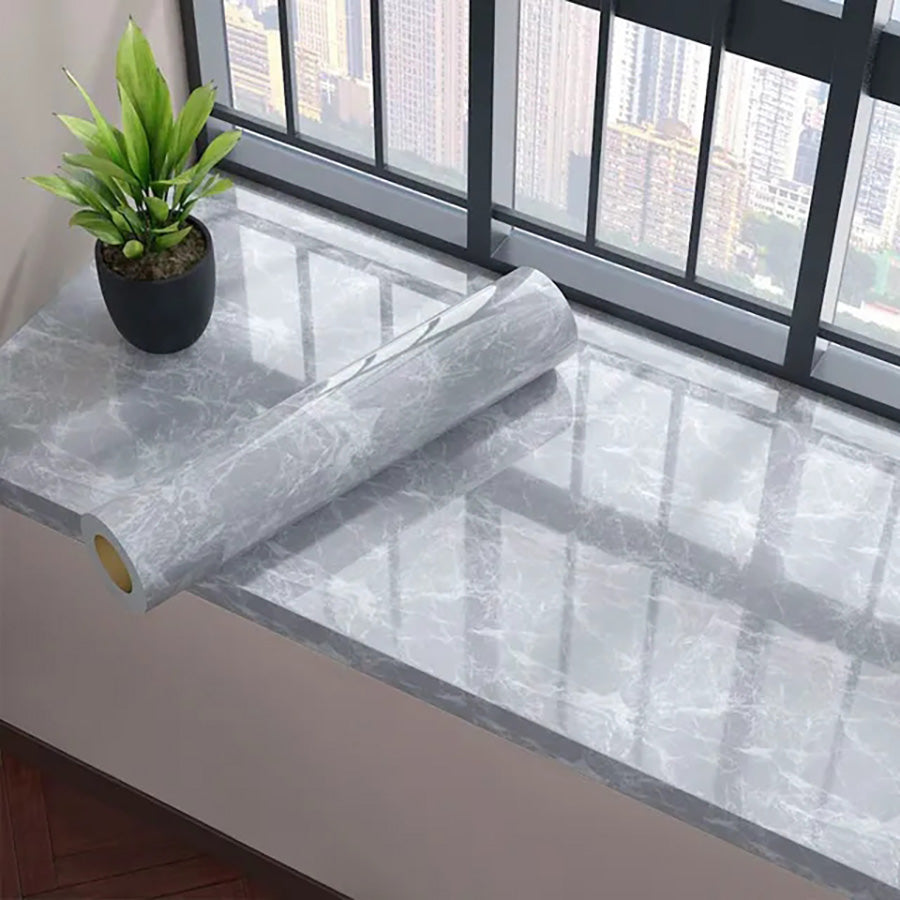 Adhesive tape waterproof and removable