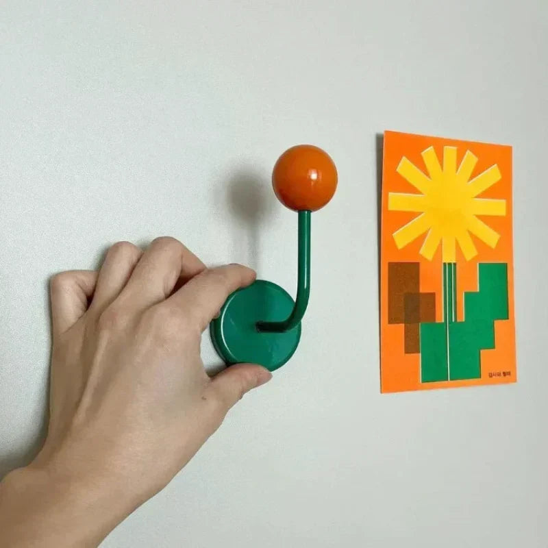 Eames Dot colour Rush Hook Magnet