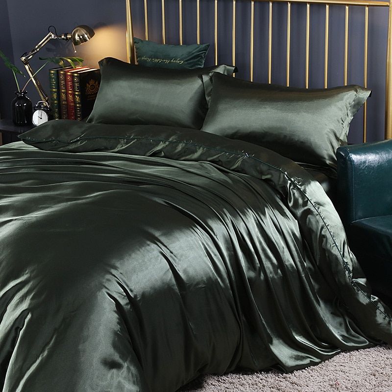 4-piece luxury set silk/satin bedding - 2x pillowcases and fitted sheet