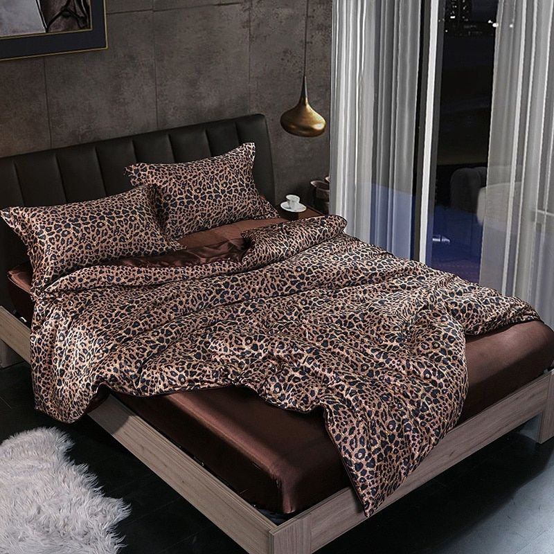 4-piece luxury set silk/satin bedding - 2x pillowcases and fitted sheet