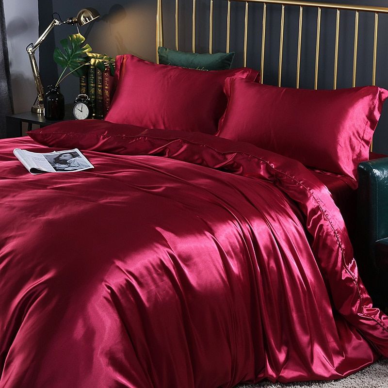 4-piece luxury set silk/satin bedding - 2x pillowcases and fitted sheet