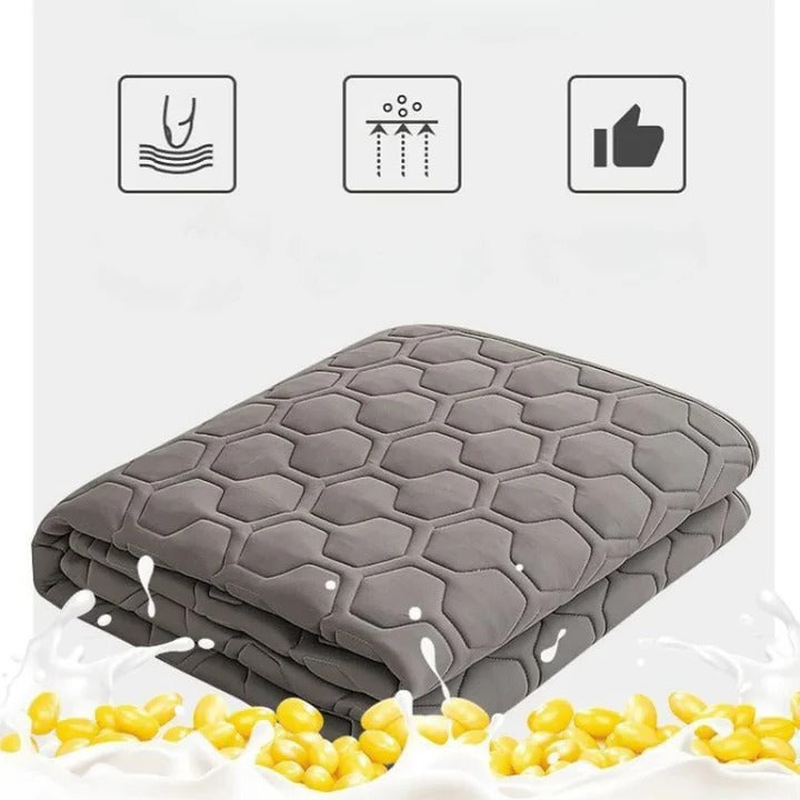 Quilted Cooling Mattress Pad with High-Density Cooling Fiber |