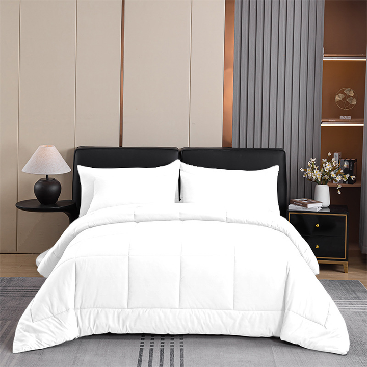 LuxeDream – 3-piece Duvet Cover Set for Ultimate Comfort
