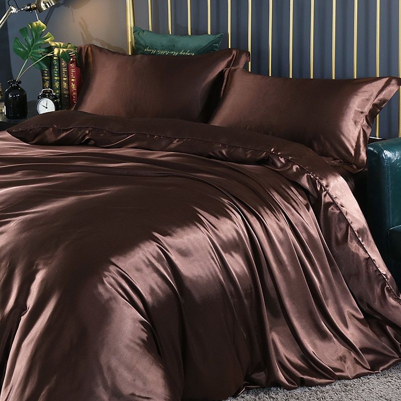 Luxury Silk/Satin Bedding Set (4-Piece) - SilkSleep