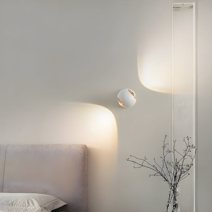 Light - Modern swivel indoor wall lamp