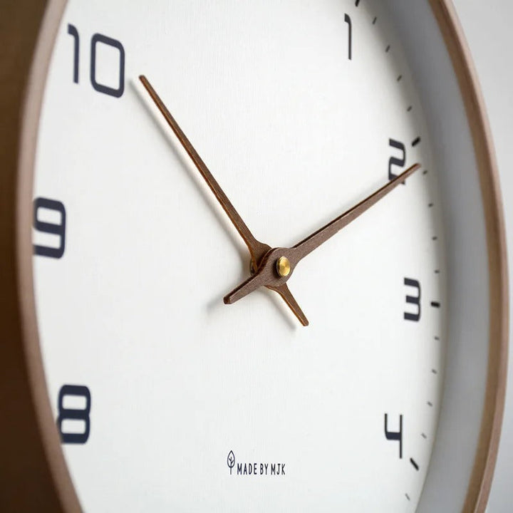 Minimalistic Wall Clock | Metal &amp; Resin