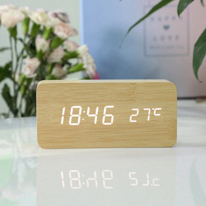 Minimalistic LED Watch | Wood