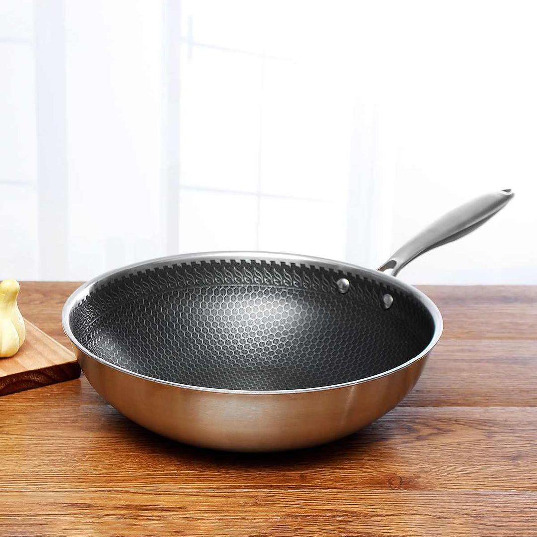 KitchenPro | Non-stick stainless steel frying pan
