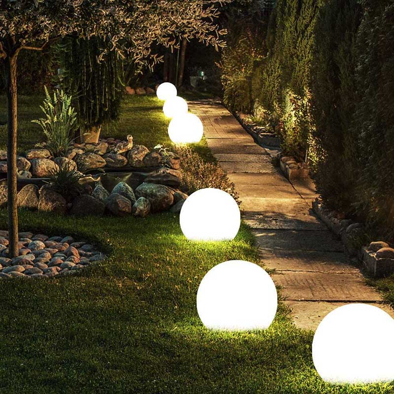 Outdoor Globe Light - Wireless, Weatherproof, 16 colours LED Ball Light