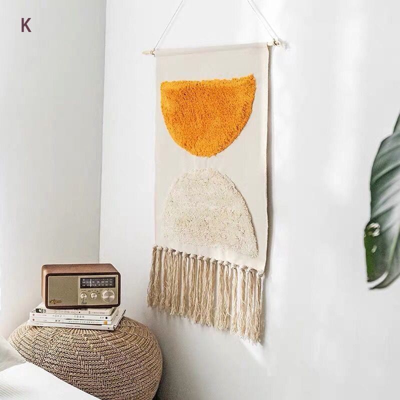 Geometric Tufted Wall Carpet