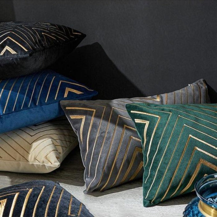 The gilded luxury velvet cushion cover