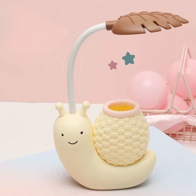 Snail pencil holder desk lamp children
